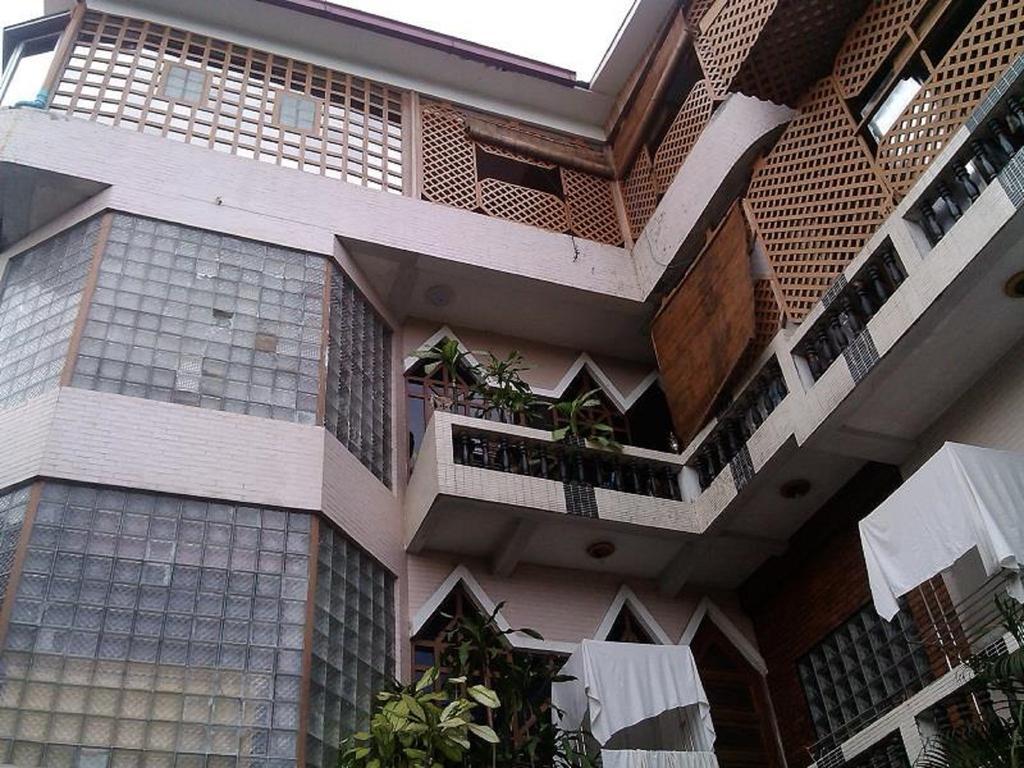 Kaung Lay Inn Yangon Dış mekan fotoğraf