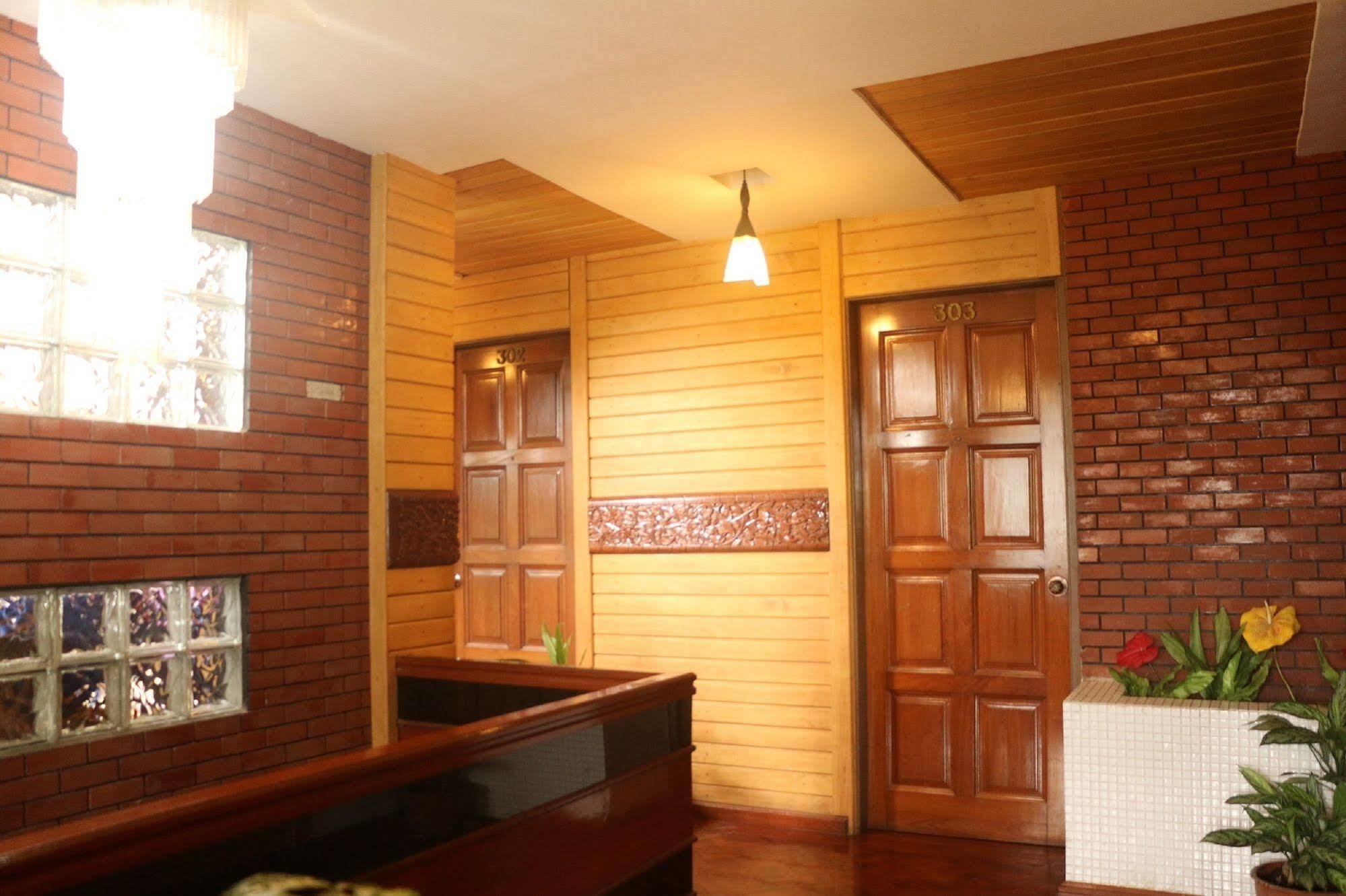Kaung Lay Inn Yangon Dış mekan fotoğraf
